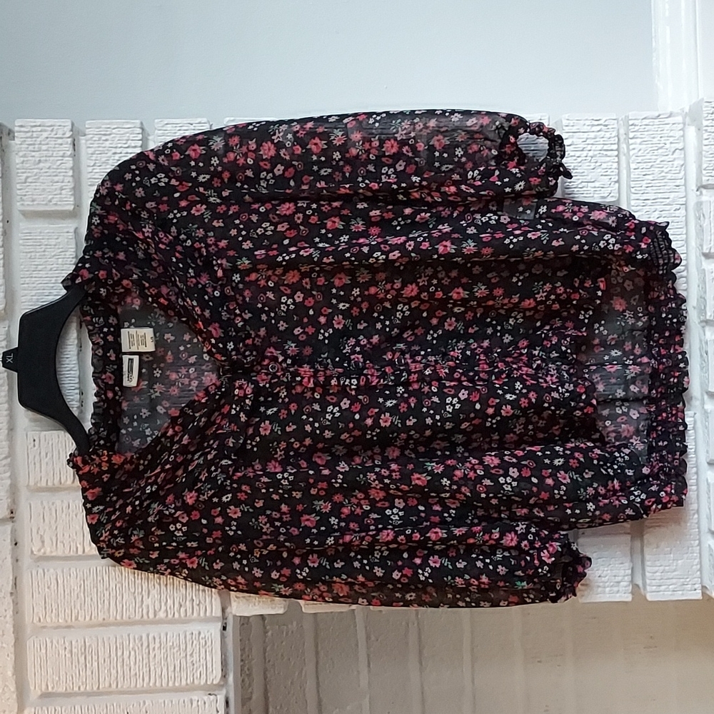 Route 66 Mid-Sleeve Floral Blouse